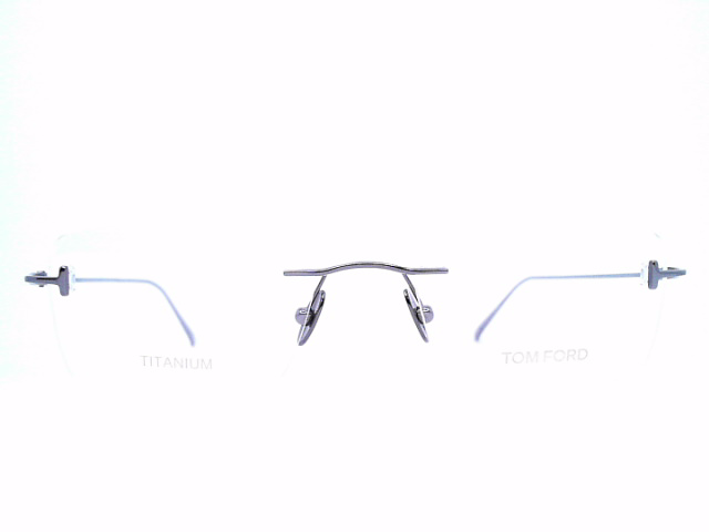 Tom Ford </br>TF5678</br> Kleur: Grijs</br> Mat.: Titanium </br> Type: Uniseks